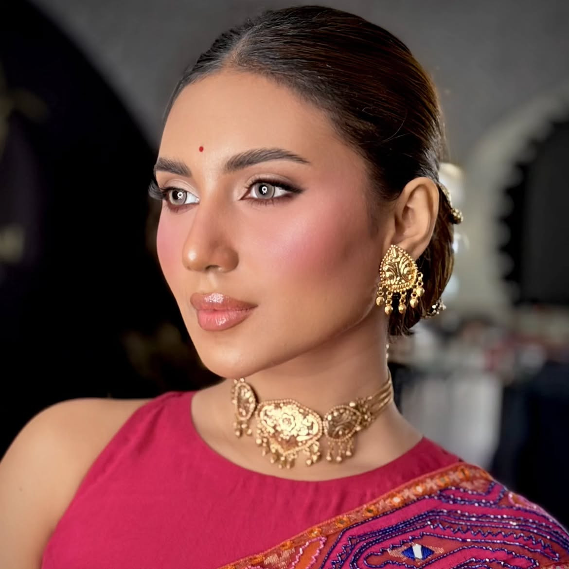বোনের ইচ্ছায় মায়ের সাথে
